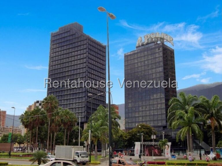 Oficina de 123 m² en Plaza Venezuela, Caracas