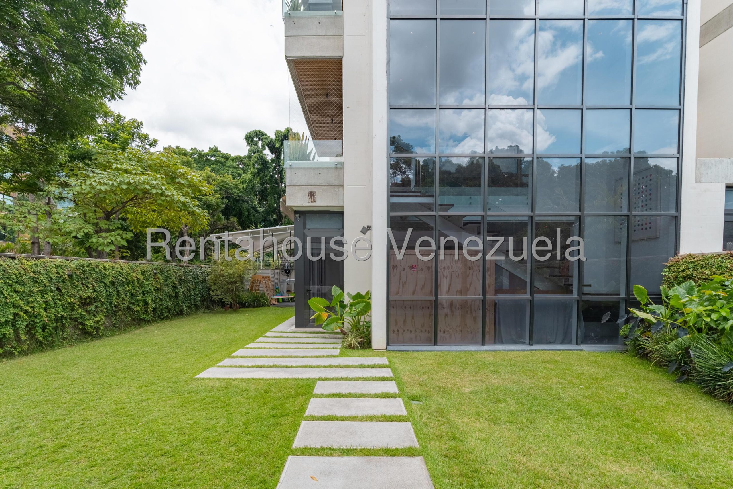 Apartamento de 680 m² con 4 habitaciones en La Castellana, Caracas