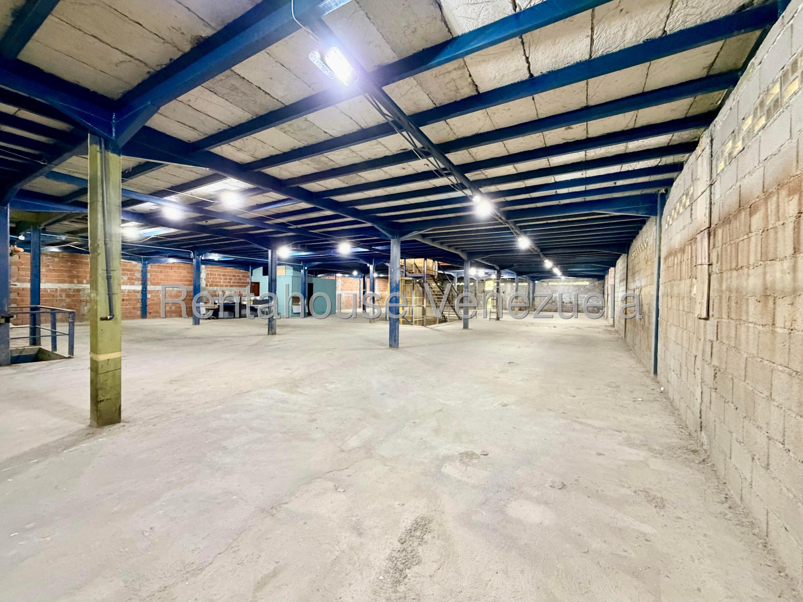 Foto 4 de Local comercial en venta en Mariche