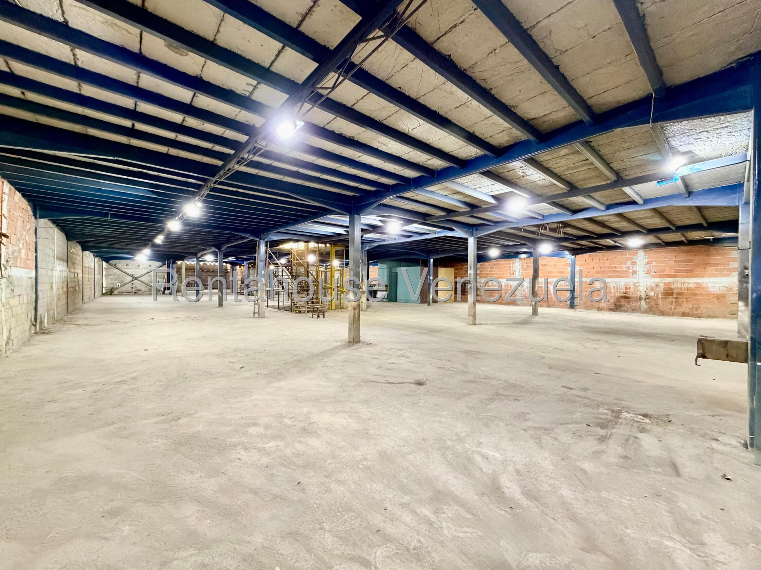 Foto 5 de Local comercial en venta en Mariche