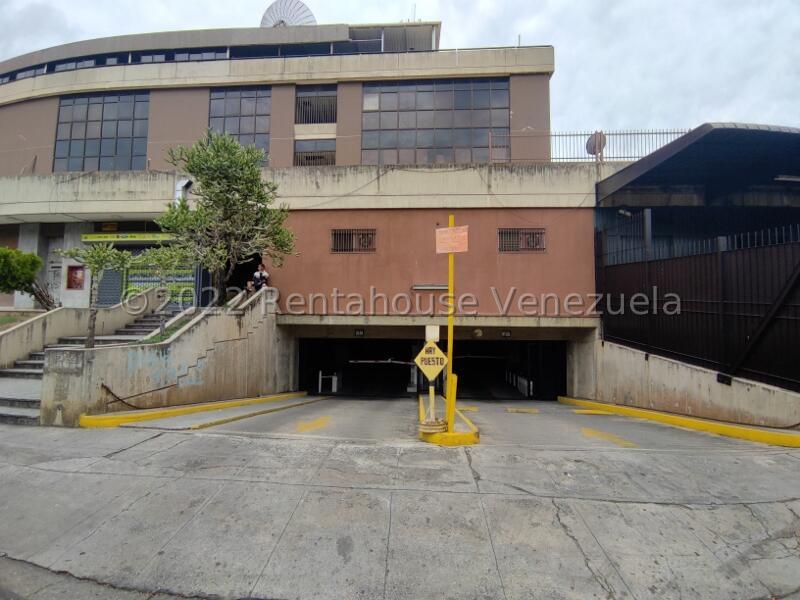 Foto 2 de Estacionamiento en venta en Montalbán III