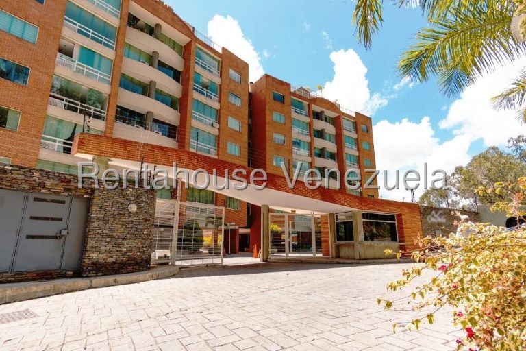 Apartamento de 226 m² con 3 habitaciones en Lomas del Sol, Caracas