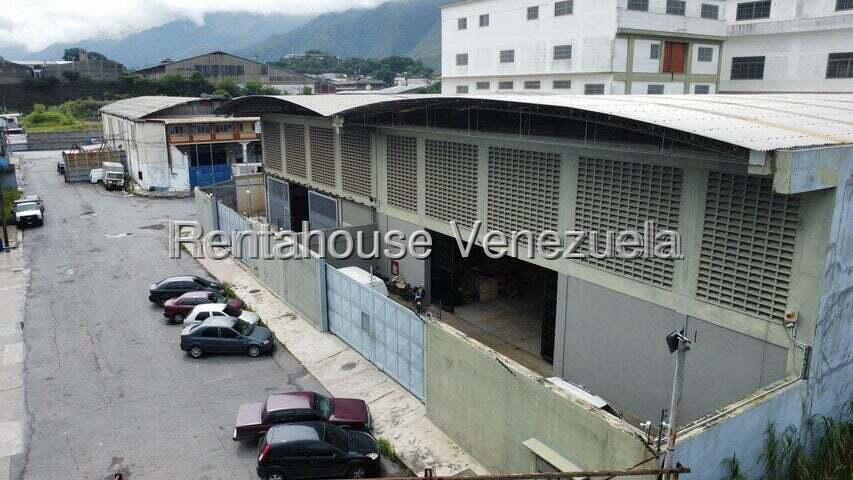 Foto 2 de Local comercial en venta en Mariche