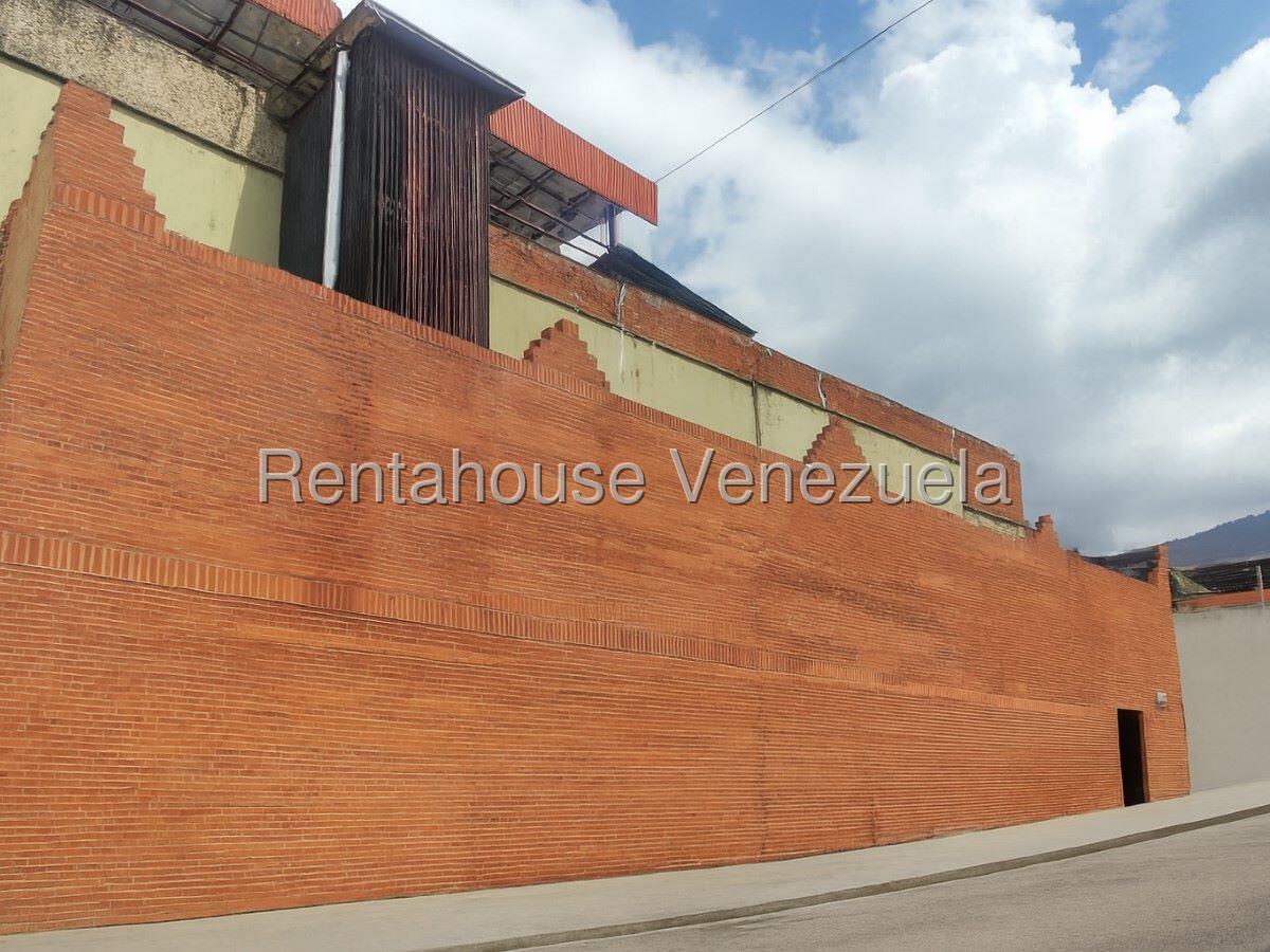 Edificio de 1.947 m² en Guaicaipuro, Caracas