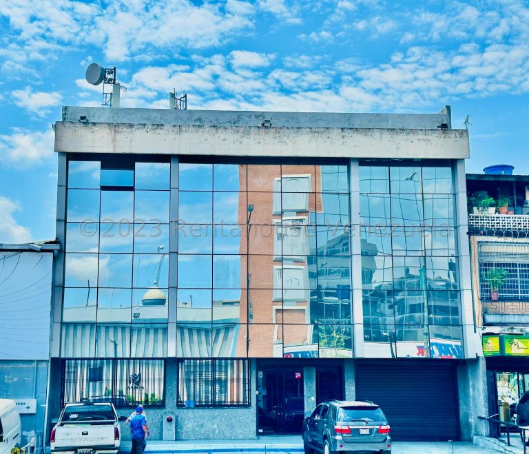 Local comercial de 2.050 m² en Chacao, Caracas