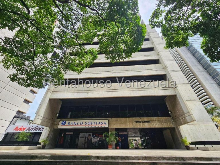 Oficina de 390 m² en El Rosal, Caracas