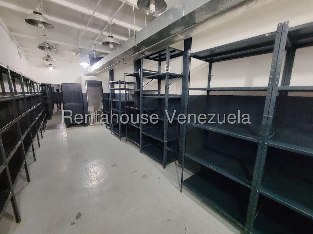 Foto 12 de Local comercial en venta en Puente Hierro