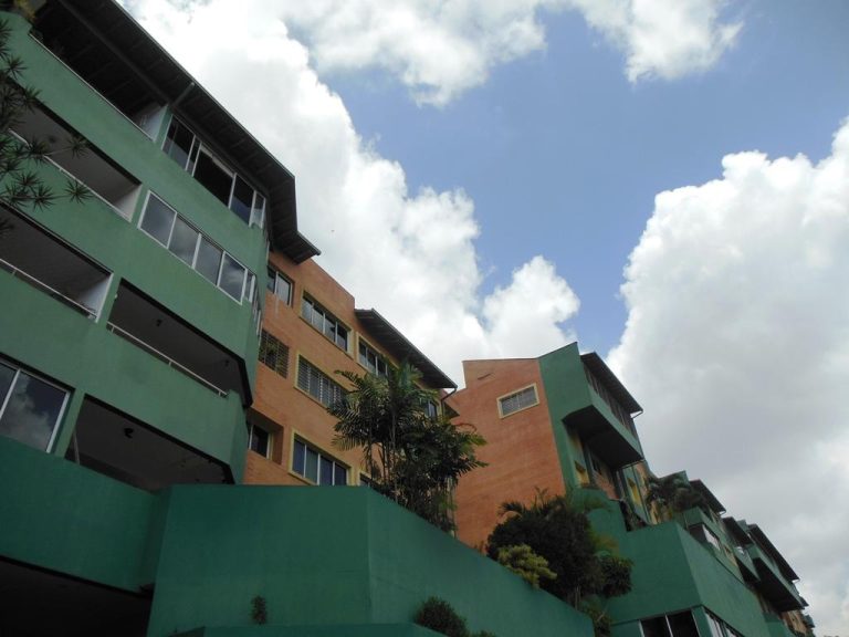 Apartamento de 4 habitaciones y 230 m² en Los Campitos, Caracas