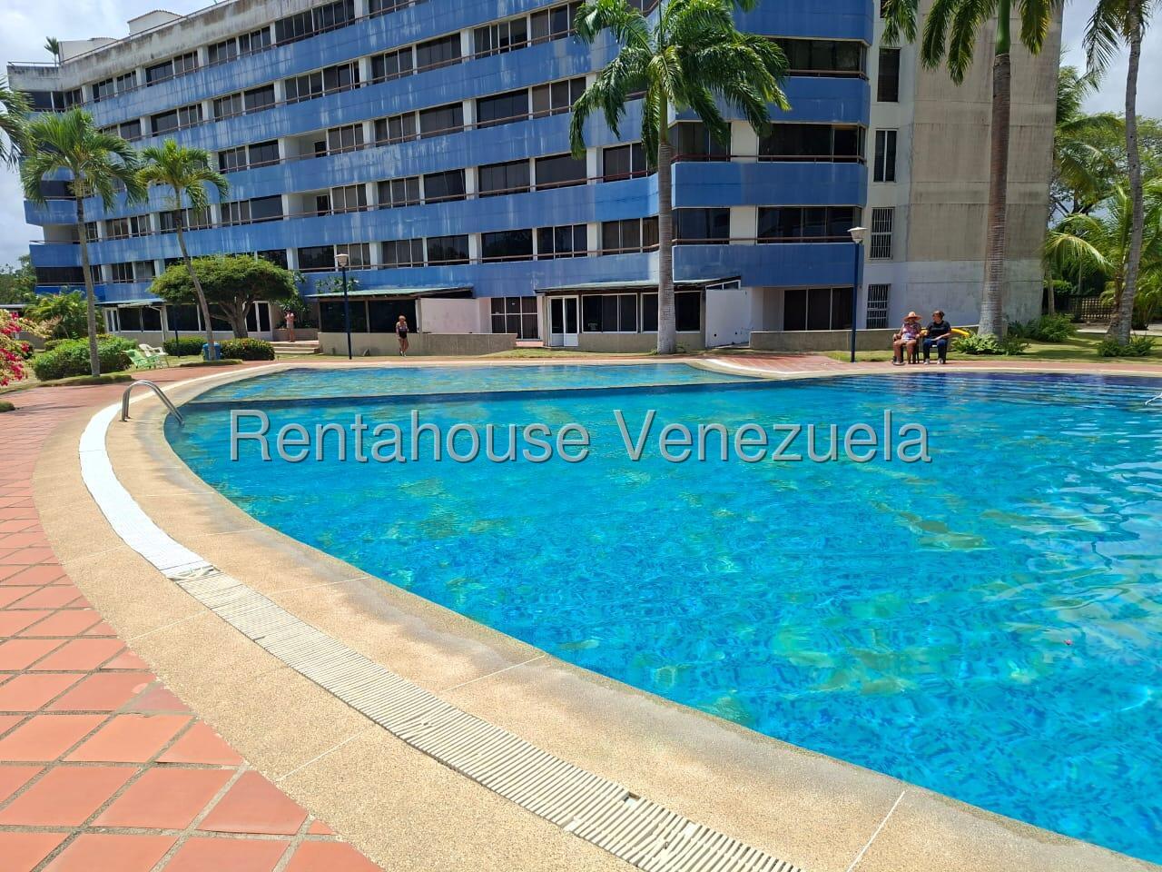 Apartamento de 2 habitaciones y 70 m² en Los Canales de Rio Chico, Rio Chico