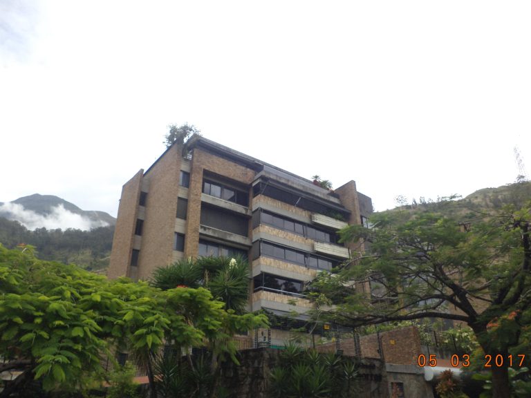 Apartamento de 700 m² con 4 habitaciones en Los Chorros, Caracas
