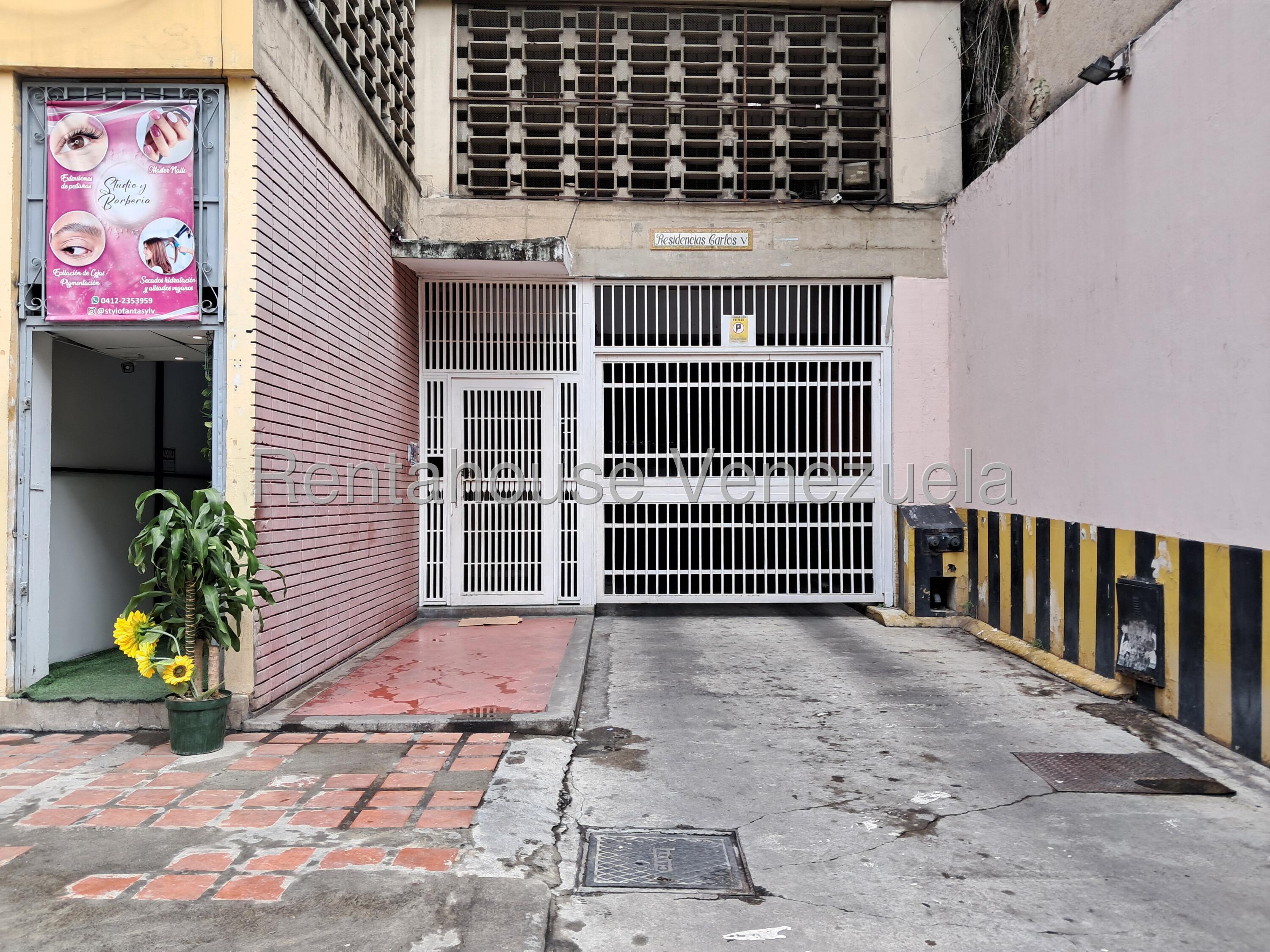 Local comercial de 81 m² en Parroquia La Candelaria, Caracas