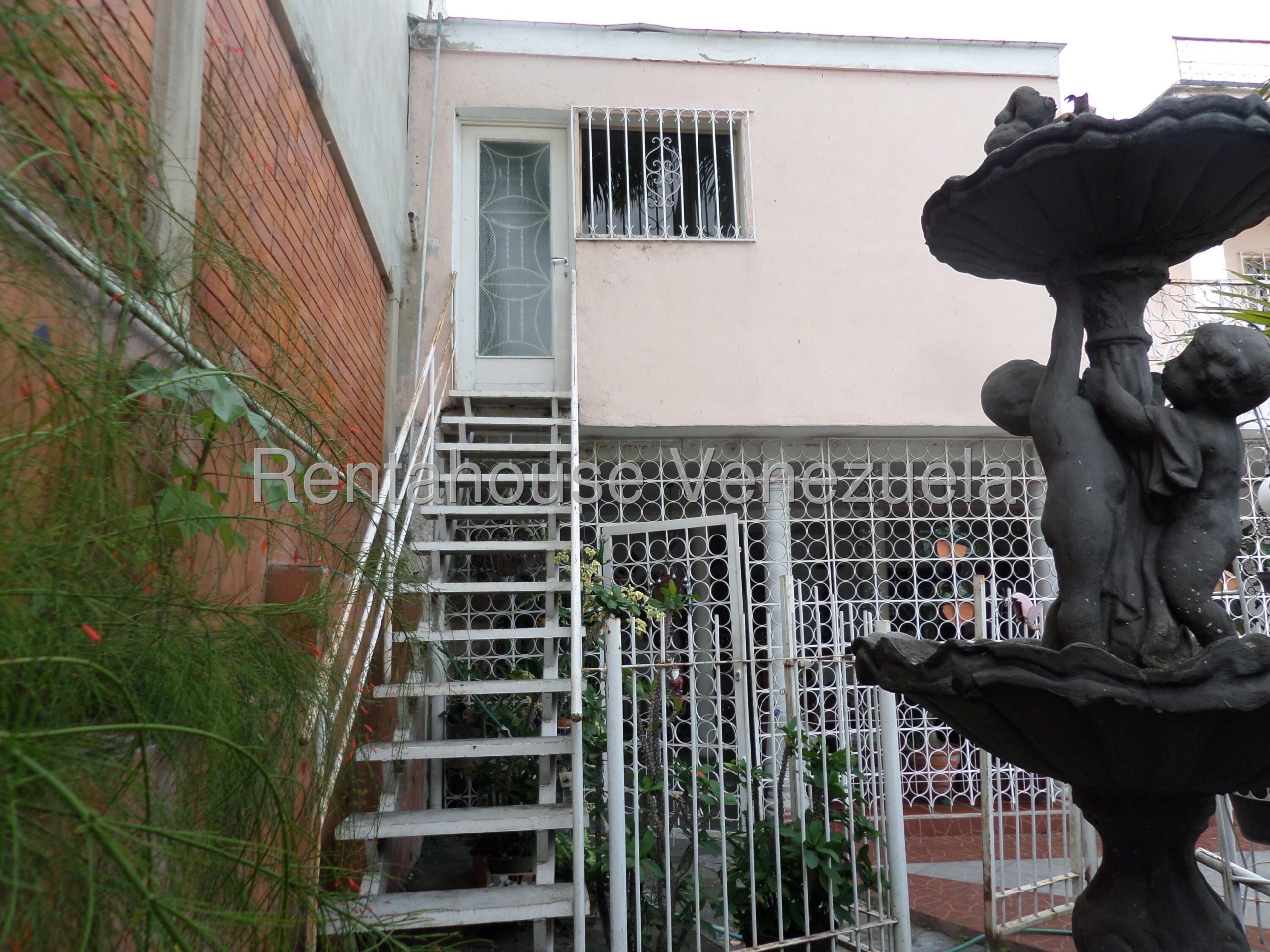 Local comercial de 45 m² en Santa Monica, Caracas