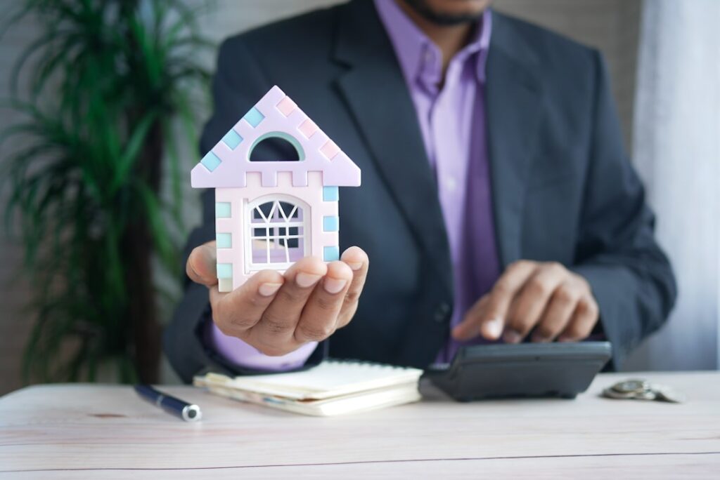 Gastos ocultos al comprar una vivienda en Venezuela